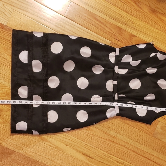 Pretty In Polka Dots - Picture 7 of 8